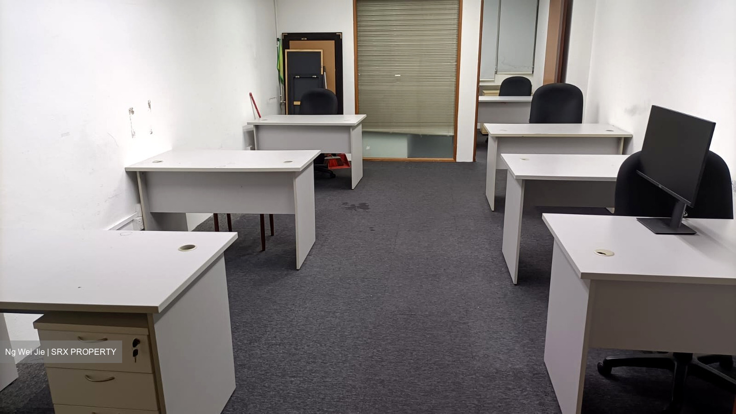 Golden Sultan Plaza (D7), Office #453243071
